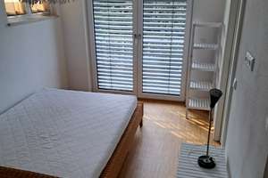 2 Zimmer, Maisonetten-Dachgeschosswohnung mit Dachterrasse, möbliert, inkl. aller Nebenkosten – Die vollständige Adresse der Immobilie erhältst du vom Anbieter., 80937 Am Hart, München – Vorschaubild 4