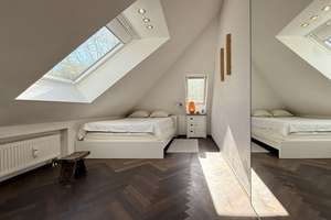 Exklusive Dachgeschoss-Maisonette-Wohnung mit Haus-im-Haus-Charakter in Bestlage nahe Menterschwaige – Die vollständige Adresse der Immobilie erhältst du vom Anbieter., 81545 Harlaching, München – Vorschaubild 19