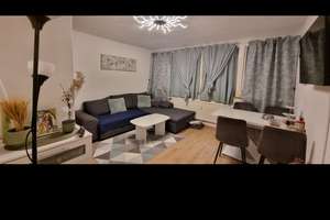 Lichtdurchflutete, möblierte 2-Zimmer-Wohnung in ruhiger & zentraler Lage
