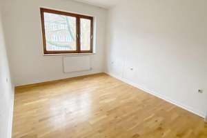 Renovierte Wohnung mit Balkon - Erstbezug nach Sanierung – Die vollständige Adresse der Immobilie erhältst du vom Anbieter., 45881 Schalke, Gelsenkirchen – Vorschaubild 3