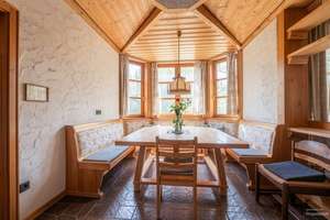 Platz für die ganze Familie: charaktervolles Wohnhaus mit drei Wohnungen – 97084 Heuchelhof, Würzburg – Vorschaubild 4