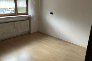 Wohnen mit Charakter: 4-Zimmer-Wohnung in Sankt Johann – Bäumlesstraße 12, 72813 Sankt Johann – Vorschaubild 19