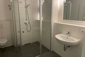 Neuwertige 2-Zi-Wohnung mit Einbauküche und Terrasse in Hamburg Bergedorf – Holtenklinker Str. 94a, 21029 Hamburg – Vorschaubild 4