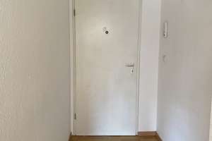 Nachmieter gesucht - 1-Zimmer-Wohnung in U-Bahn nähe Einzug ab 16.08. & Möbelübernahme – Fürther Straße 156, 90429 Eberhardshof, Nürnberg – Vorschaubild 8