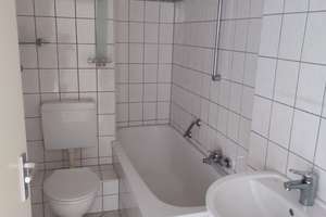 2  Zimmer-Wohnung, zentral, Uninähe, Ideal für 1-2 Personen – Mainstr. 14, 42117 Elberfeld, Wuppertal – Vorschaubild 4