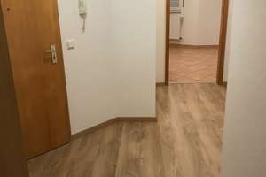 schönes 1,5 Raum Apartment mit Balkon in Weitmar-Mark – Die vollständige Adresse der Immobilie erhältst du vom Anbieter., 44795 Weitmar-Mark, Bochum – Vorschaubild 1