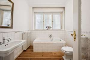 Property thumbnail 13