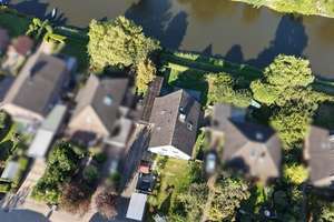Vermietetes Zweifamilienhaus direkt am Wasser in Berne! – Die vollständige Adresse der Immobilie erhältst du vom Anbieter., 27804 Berne – Vorschaubild 3