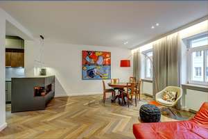 Möbliert: Wunderschöne 2-Zimmer Wohnung auf Zeit – Die vollständige Adresse der Immobilie erhältst du vom Anbieter., 80469 Glockenbach, München – Vorschaubild 2