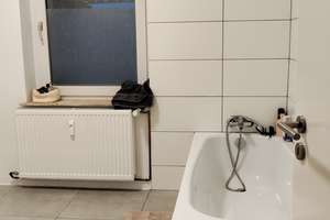 WG-Zimmer in gepflegter 2-Zimmer-Wohnung – ab sofort frei – Krayer Straße 23, 44866 Leithe, Bochum – Vorschaubild 3