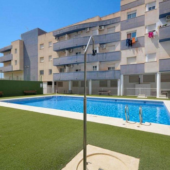 Charmante 2-Zimmer-Wohnung mit Pool, Paddle-Tennisplatz und Garage in Vicar Las Cabañuelas