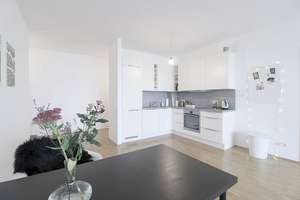 Großzügige, neue, helle 5 Zi.-Whg. mit zwei Balkonterrassen, Spreeblick in ruhiger Lage Berlin-Mitte – Die vollständige Adresse der Immobilie erhältst du vom Anbieter., 10179 Mitte (Ortsteil), Berlin – Vorschaubild 4