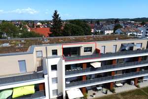 Exklusive und großzügige Dachgeschosswohnung mit sonniger Dachterrasse im Herzen von Vöhringen – Die vollständige Adresse der Immobilie erhältst du vom Anbieter., 89269 Vöhringen – Vorschaubild 2