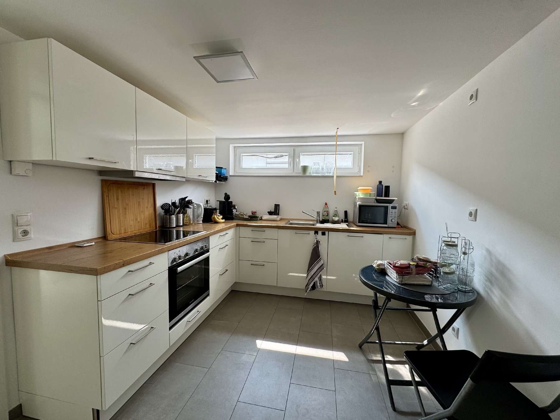 Immobilie in Bornheim - Zweifamilienhaus mitten im Zentrum von Bornheim
 - Bild 2