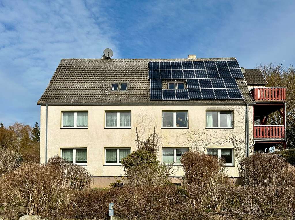 Immobilie in Schönberg - Großzügige Doppelhaushälfte mit Gartenparadies 
 "Viel Raum für Ihre Wohnideen" - Bild 2