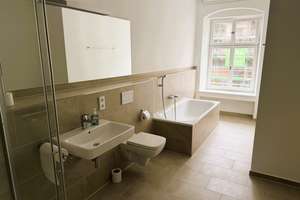 Charmante 3-Zimmer-Wohnung, 136m², Terrasse, Gäste-WC im Neubau "BADERHOME" – Burgergäßchen 4, 86150 Jakobervorstadt-Nord, Augsburg – Vorschaubild 6