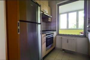 sehr schöne helle 2-Zimmer-Wohnung mit verglastem Balkon und EBK in München – Else-Rosenfeld-Str. 29, 81673 Josephsburg, München – Vorschaubild 9