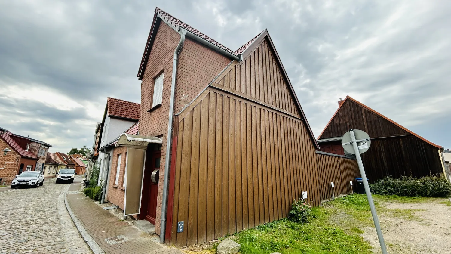 Kleines Haus in niedlicher Kleinstadt, Rostock Kreis – Bild 4