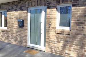 Zentrum! Junger Bungalow, KfW 55 Energie mit Garage, Kaminofen, EBK. Kleines Grundstück… – Leer (Kreis) – Vorschaubild 10