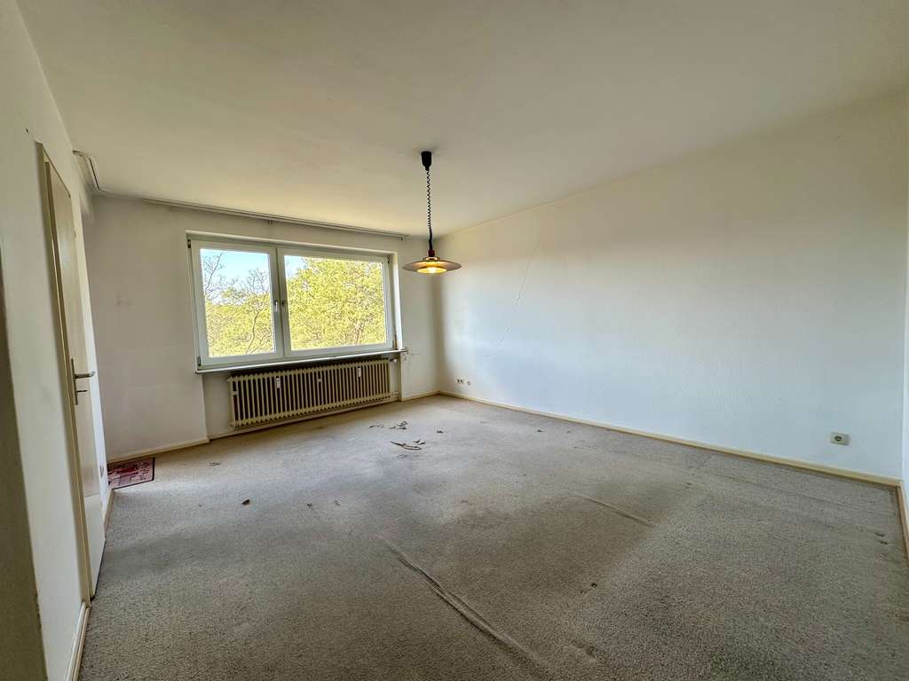 Immobilie in Lüneburg - Charmante 1,5-Zimmer-Wohnung mit Entwicklungspotenzial in Lüneburg - Bild 2