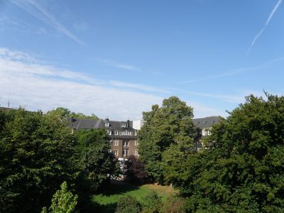 Df.-Golzheim: Penthouse mit Parkblick (Nähe Rhein/Yachthafen)