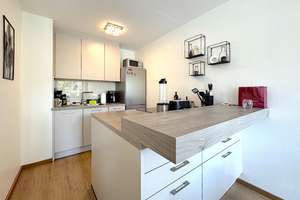Top ausgestattete Wohnung mit Loggia, TG-Stellplatz – Lüderitzstraße 2, 81929 Englschalking, München – Vorschaubild 8