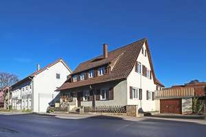 Einfamilienhaus mit Garten und Garage – Die vollständige Adresse der Immobilie erhältst du vom Anbieter., 71394 Kernen im Remstal – Vorschaubild 1