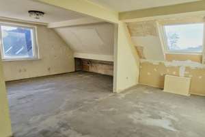 **Sommerangebot** Dachgeschosswohnung mit viel Potential in Essen – Ederstraße 14, 45136 Bergerhausen, Essen – Vorschaubild 2