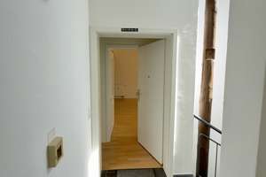 Stilvolles Dachgeschoss-Apartment in historischer Hofanlage von
Köln-Zündorf – Die vollständige Adresse der Immobilie erhältst du vom Anbieter., 51143 Zündorf, Köln – Vorschaubild 11