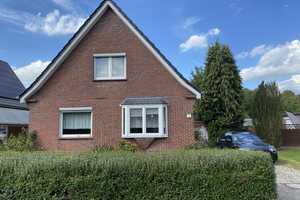 Renovierungsbedürftiges freistehendes Einfamilienhaus mit Potential , Ideal für Handwerker ! – w 1, 26919 Wesermarsch (Kreis) – Vorschaubild 1