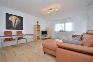 Zwischenmiete: Modern möblierte Wohnung mit Balkon und Internet in Stuttgart Münster – Stuttgart – Vorschaubild 1