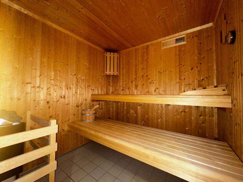 Immobilie in Göhren-Lebbin - Doppelhaushälfte mit 2 Ferienwohnungen mit Sauna & Stellplätzen zwischen Müritz, Fleesen-&Kölpinsee - Bild 7