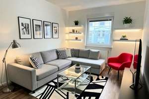 Ihr neues Zuhause: Stilvolle 2-Zimmer-Wohnung mit Balkon in ruhiger Lage – Feldherrnstraße 15, 44147 Hafen, Dortmund – Vorschaubild 2
