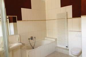 Restauriertes Gründerzeithaus in Bonn-Beuel (Combahnviertel)/Altbaucharme / hohe Decken / 6,5 Zimmer – Die vollständige Adresse der Immobilie erhältst du vom Anbieter., 53225 Beuel-Mitte, Bonn – Vorschaubild 17