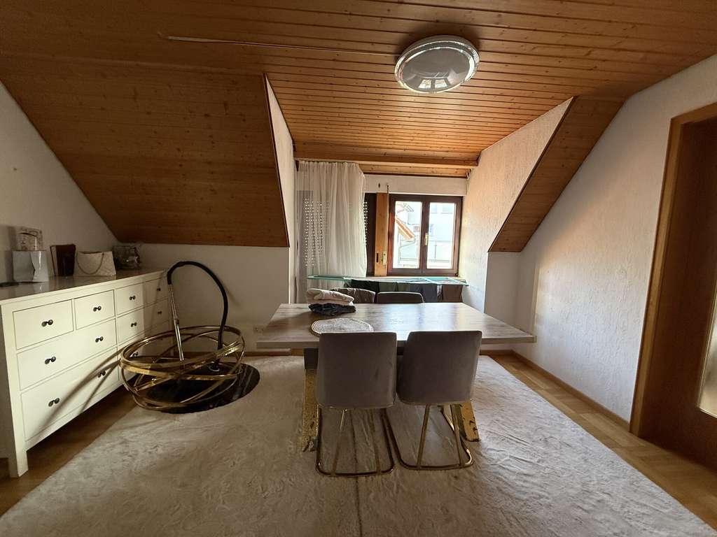 Immobilie in Schwäbisch Hall - Charmante 2,5-Zimmer-Wohnung in attraktiver Lage von Schwäbisch Hall-Hessental! - Bild 1