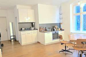 Ruhiges 2 Zimmer Apartment Altbau renoviert am Tempelhofer Feld – Die vollständige Adresse der Immobilie erhältst du vom Anbieter., 12049 Neukölln (Ortsteil), Berlin – Vorschaubild 2