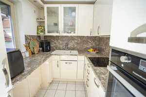 Exklusive 3-Zimmer-Maisonette-Wohnung mit gehobener Innenausstattung mit Balkon in Augsburg – Augsburg – Vorschaubild 5