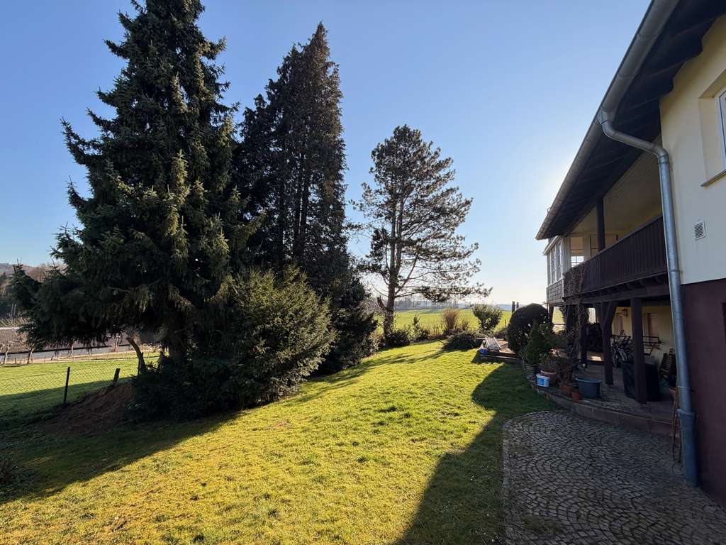 Immobilie in Engelskirchen - ZWEIFAMILIENHAUS mit  großem Garten, Garage, Stellplatz im Grünen inkl. Blockheizkraftwerk - Bild 3