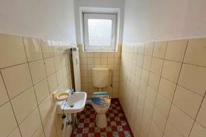 Property thumbnail 9