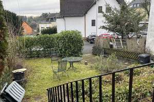 Bezugsfreies charmantes 30er Jahre Haus mit Siebengebirgsblick in Schweinheim! – Die vollständige Adresse der Immobilie erhältst du vom Anbieter., 53177 Schweinheim, Bonn – Vorschaubild 2