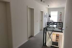 Architektenhaus in Hamburg-Sasel zu vermieten  – Die vollständige Adresse der Immobilie erhältst du vom Anbieter., 22393 Sasel, Hamburg – Vorschaubild 11