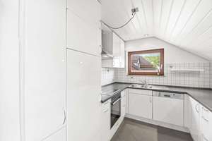 Exklusive Dachgeschosswohnung mit großer Dachterrasse und Weitblick im Dachswald – Die vollständige Adresse der Immobilie erhältst du vom Anbieter., 70569 Dachswald, Stuttgart – Vorschaubild 12