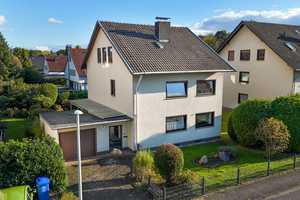 Freistehendes EFH || Toller Grundriss || Viel Platz || Kinder- und familienfreundlich – Bonn – Vorschaubild 2