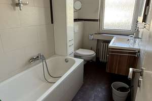 2 Zi. Zentral!! Ab sofort!!! – Elisabethstr. 131-133, 47799 Cracau, Krefeld – Vorschaubild 3