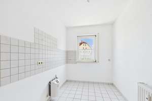 Bezugsfreie Maisonettewohnung mit 3 nutzbaren Räumen und Garten ! – Türkisstraße 7, 4319 Engelsdorf, Leipzig – Vorschaubild 14