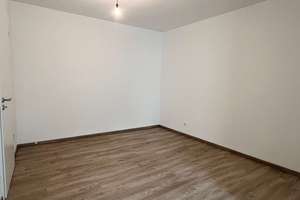 Moderne 2-Zimmer-Wohnung mit EBK, PKW-Stellplatz und Terrasse in zentraler Lage – 34121 Niederzwehren, Kassel – Vorschaubild 7