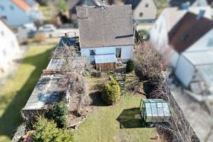 Handwerker aufgepasst! - sofort verfügbares Einfamilienhaus mit viel Potenzial trotz Renovierungsbed – Die vollständige Adresse der Immobilie erhältst du vom Anbieter., 86830 Schwabmünchen – Vorschaubild 1