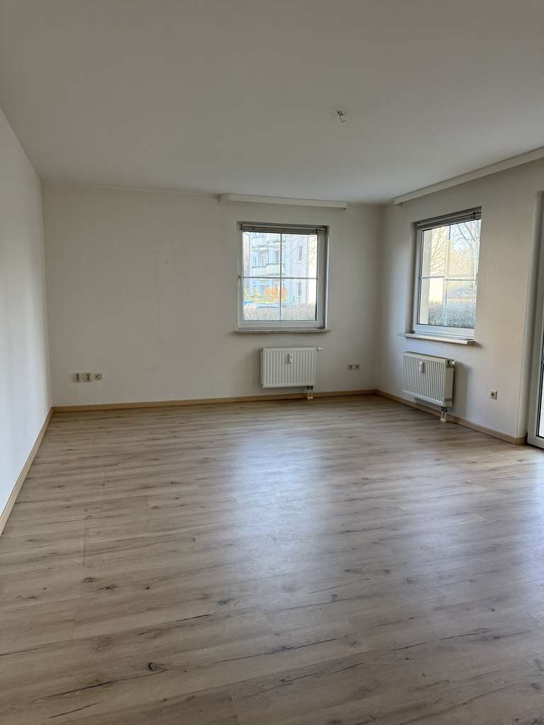 Immobilie in Staßfurt - schöne helle Erdgeschosswohnung in Staßfurt als Kapitelanlage zu verkaufen - Bild 1