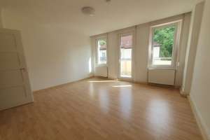 S-West - Große 3-Zimmer-WHG mit EBK u. 2x Balkon 4.OG – Reinsburgstr. 150, 70197 Rotebühl, Stuttgart – Vorschaubild 4