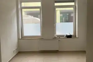 Property thumbnail 1